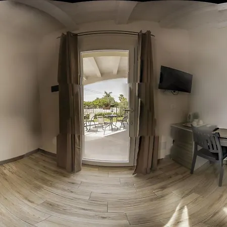 Tramonto Ibleo 住宿加早餐酒店 阿沃拉