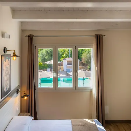 Bed & Breakfast Tramonto Ibleo 4*