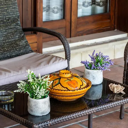 Tramonto Ibleo Bed & Breakfast 4*