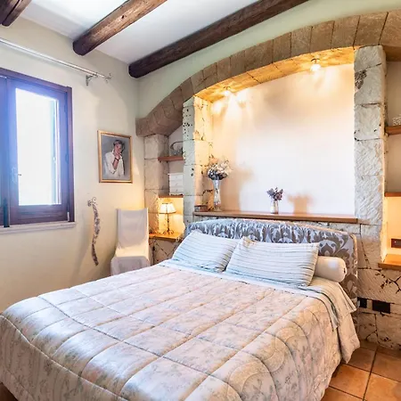 Tramonto Ibleo Bed & Breakfast 4*
